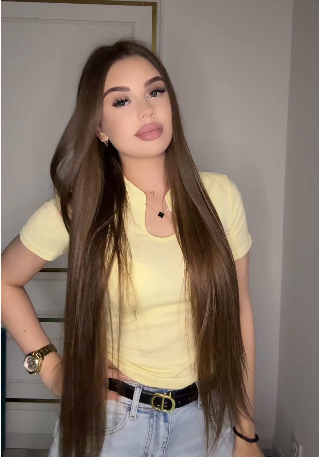 @𝐀𝐫𝐢🤍