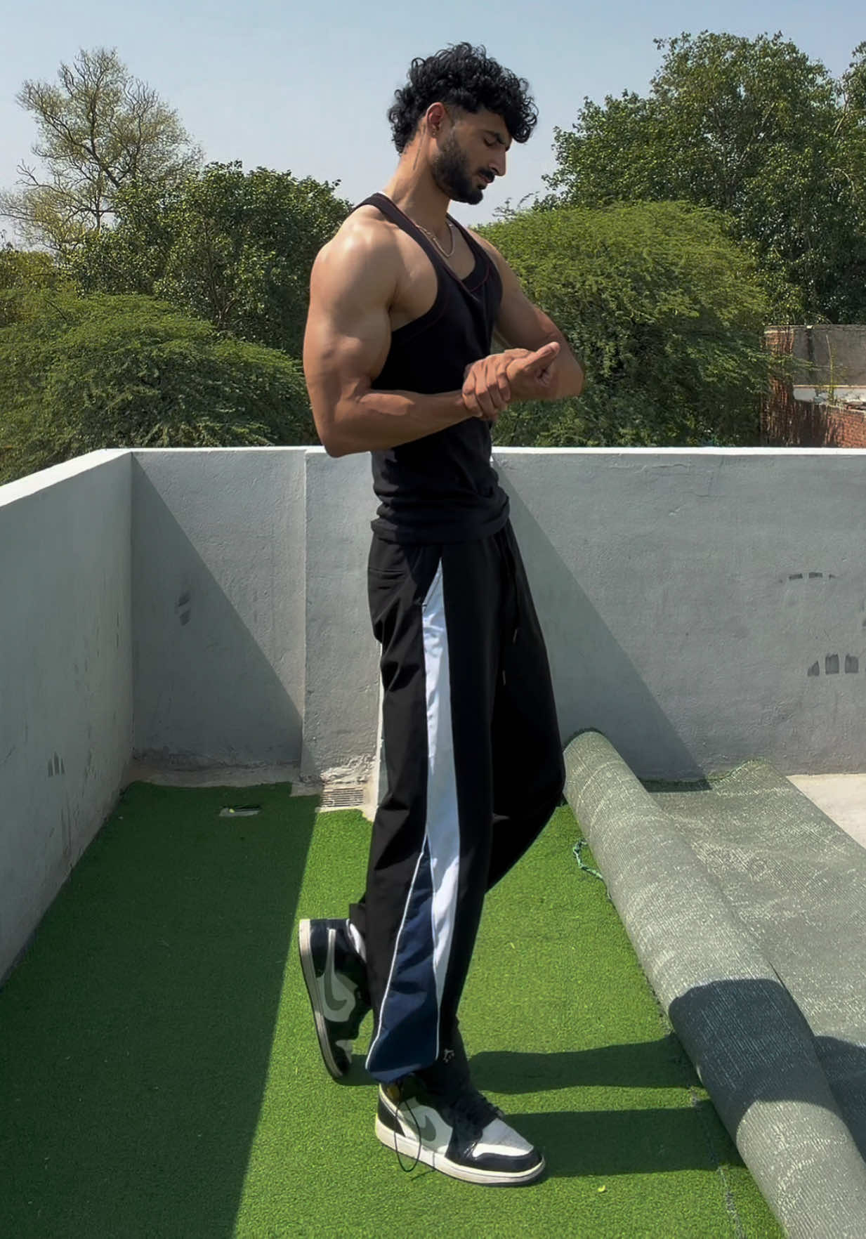 @LAKHWINDER SINGh