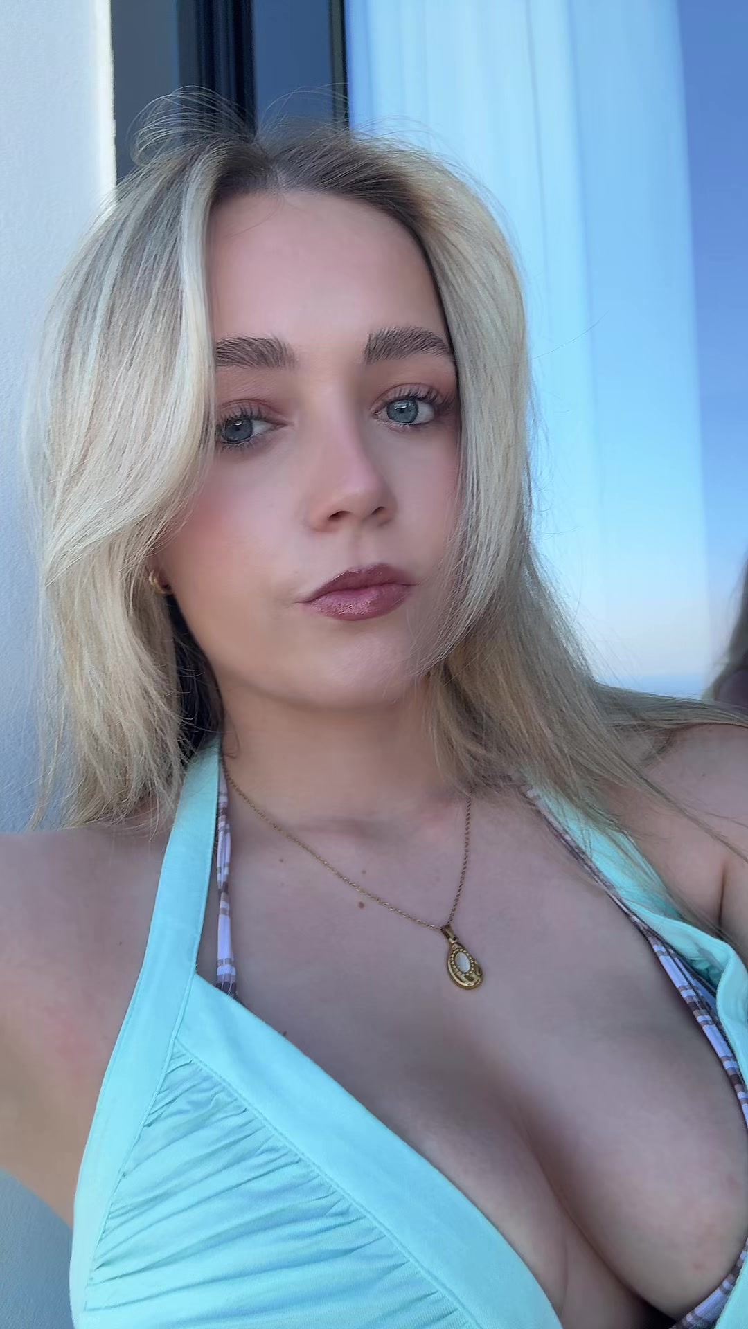 @zaridowling