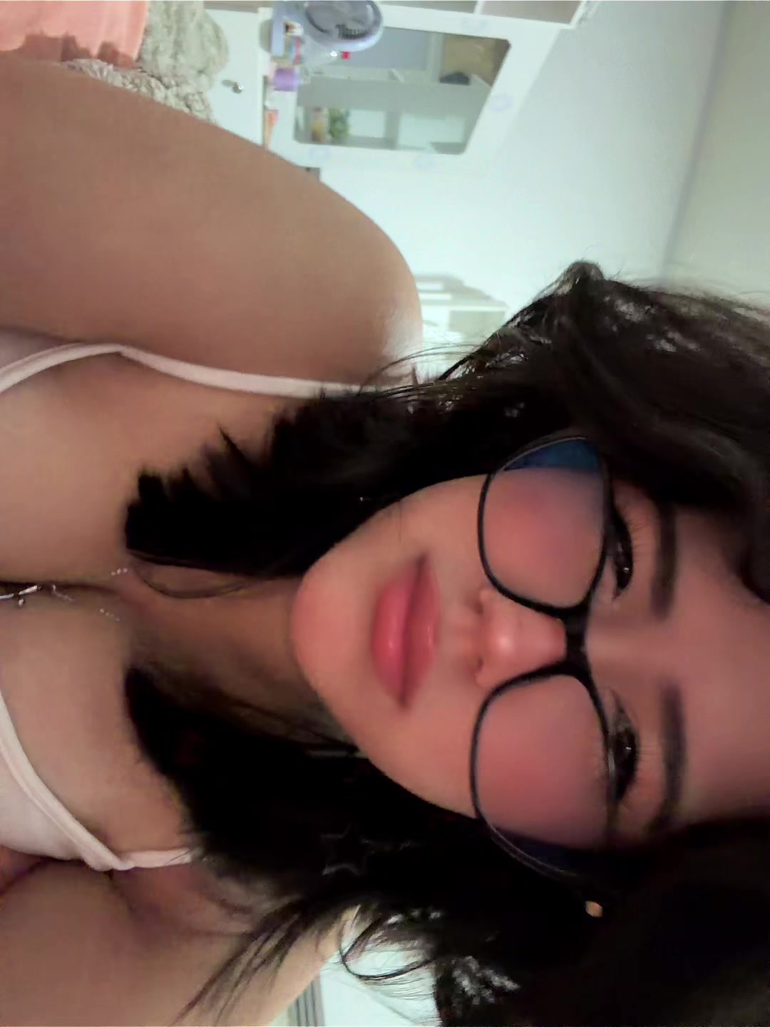 @Angie_.cy
