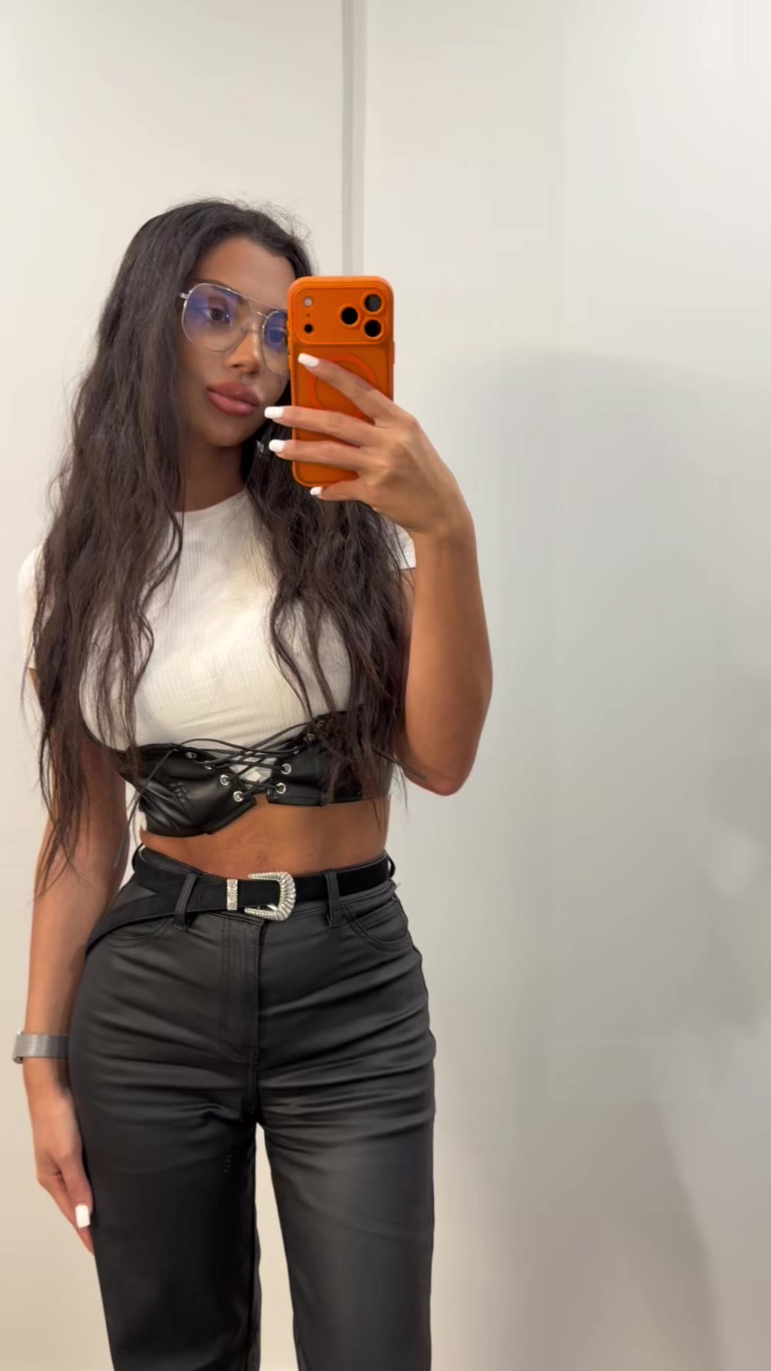 @dont888trust