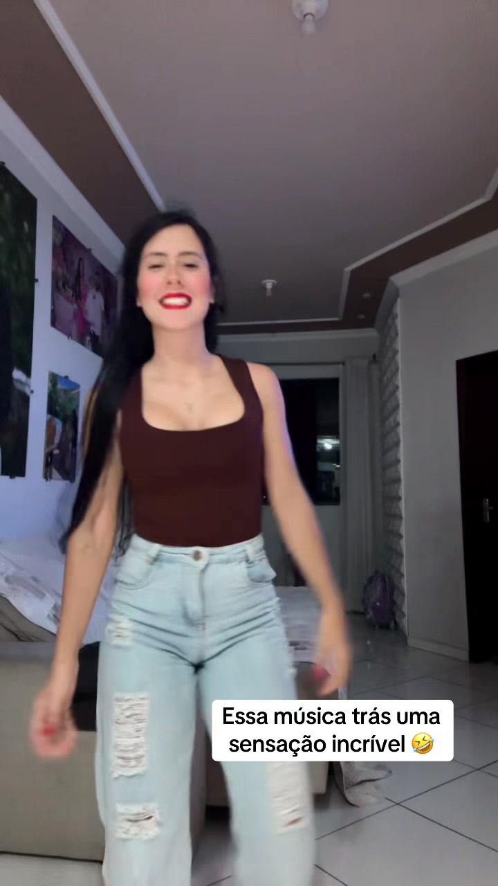 @Alyne Alves