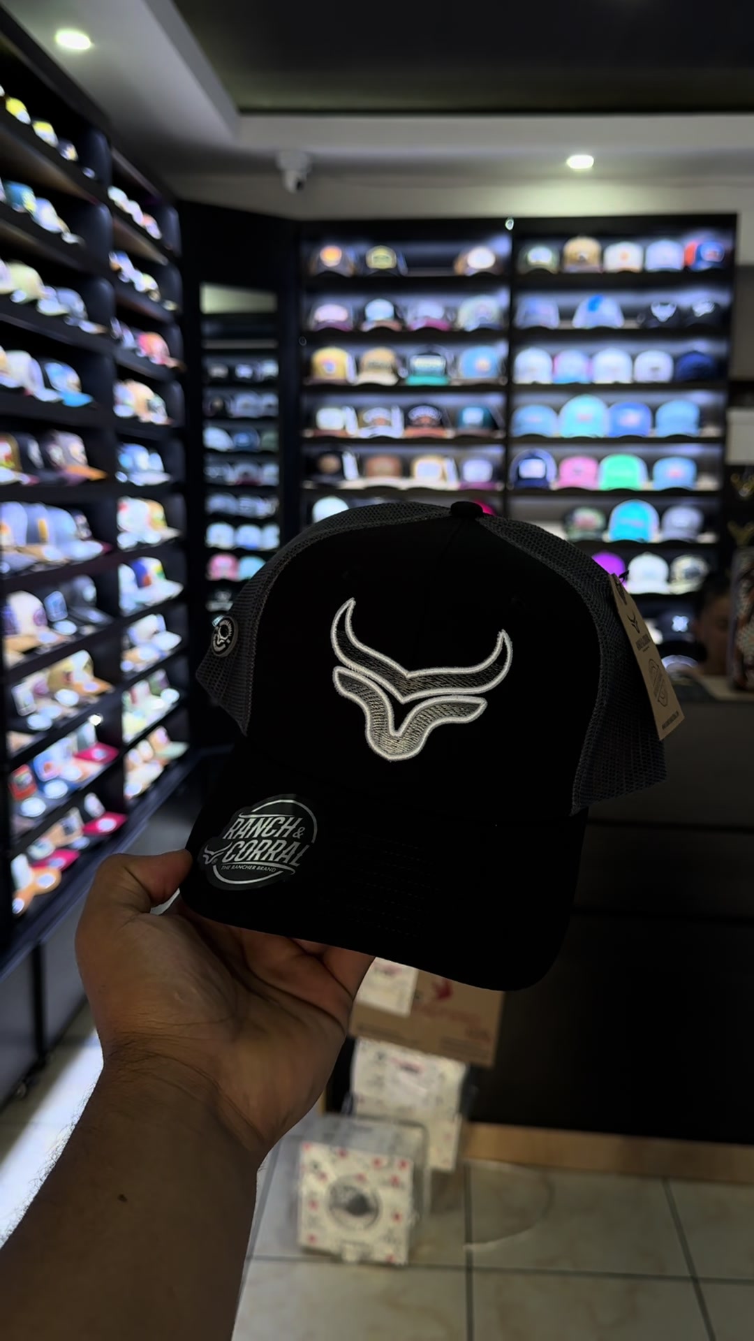@STYLISH.CAPS
