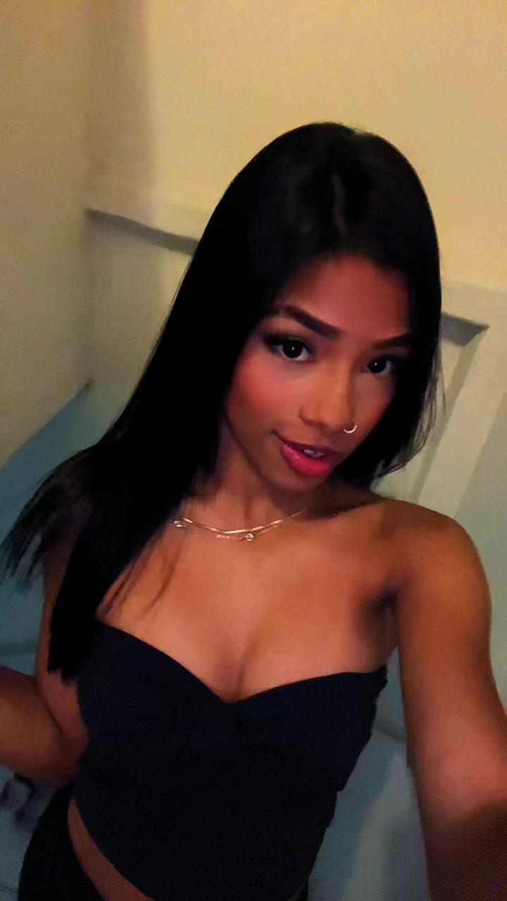 @Gabriela