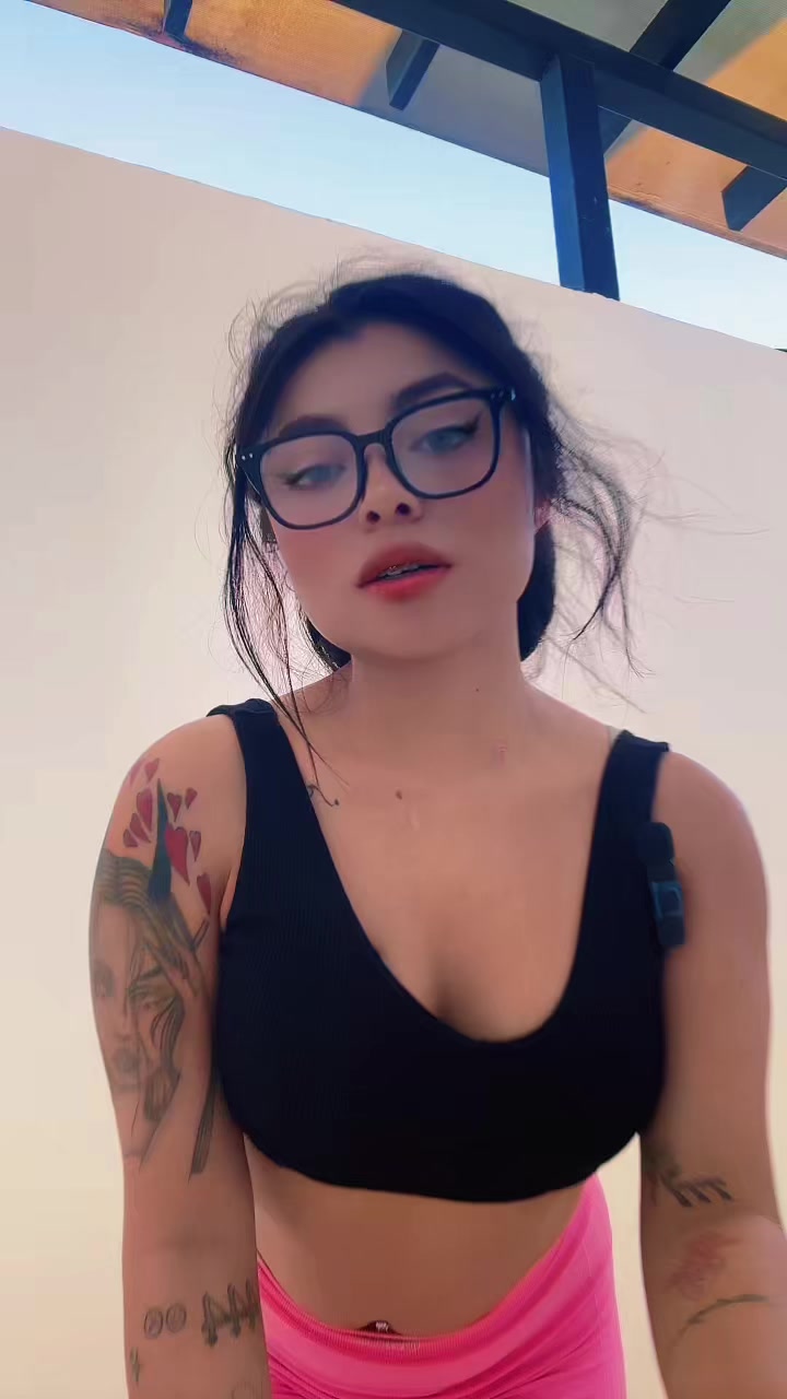 @000_27