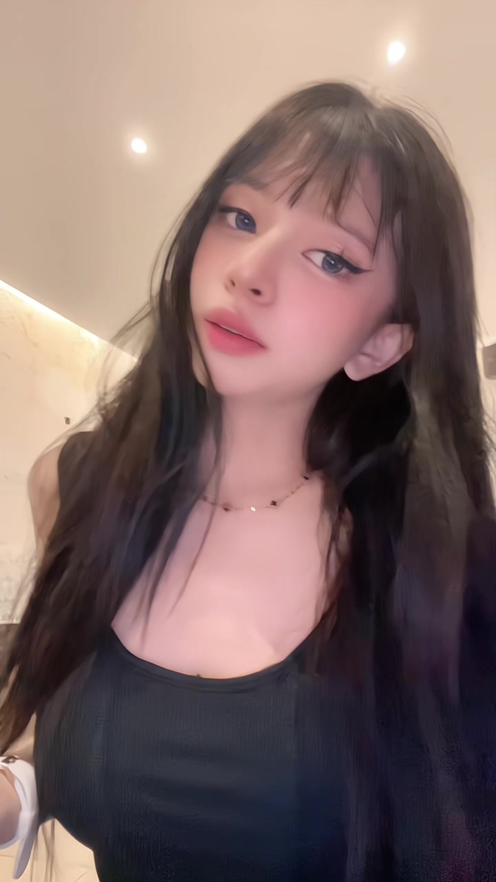 @xREBELZ