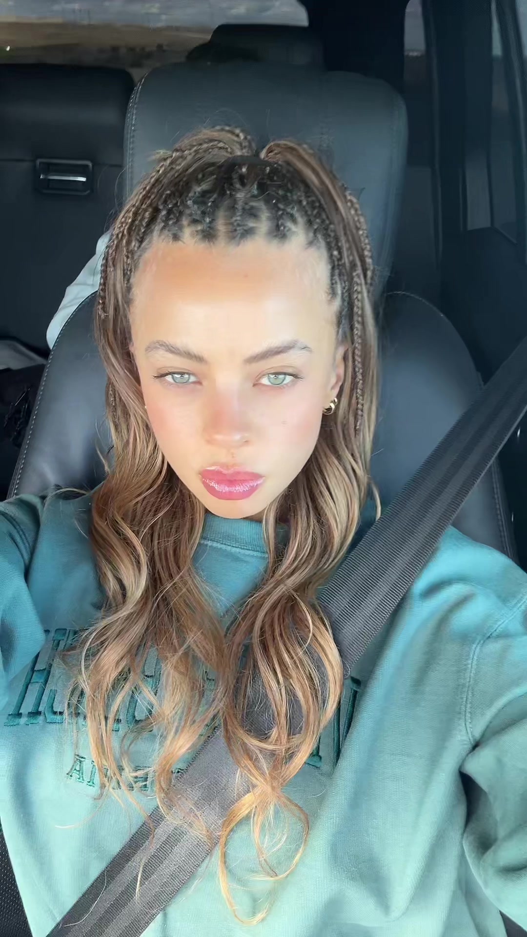 @Lu&iacute;sa Stella