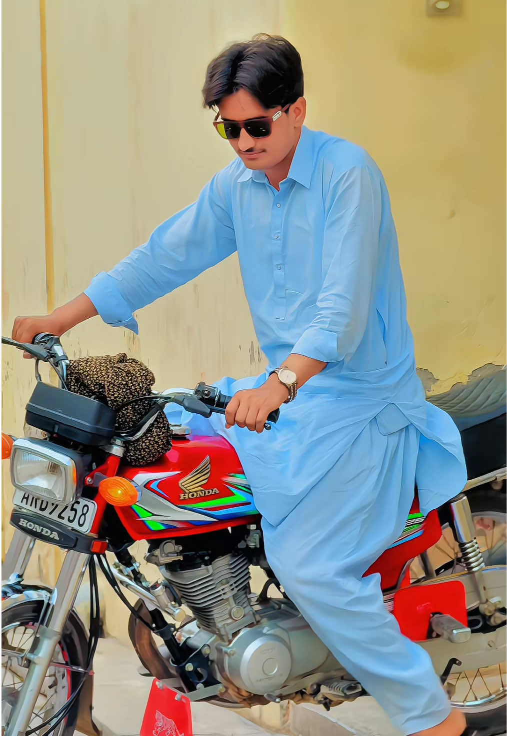 @Rustam Bhatti