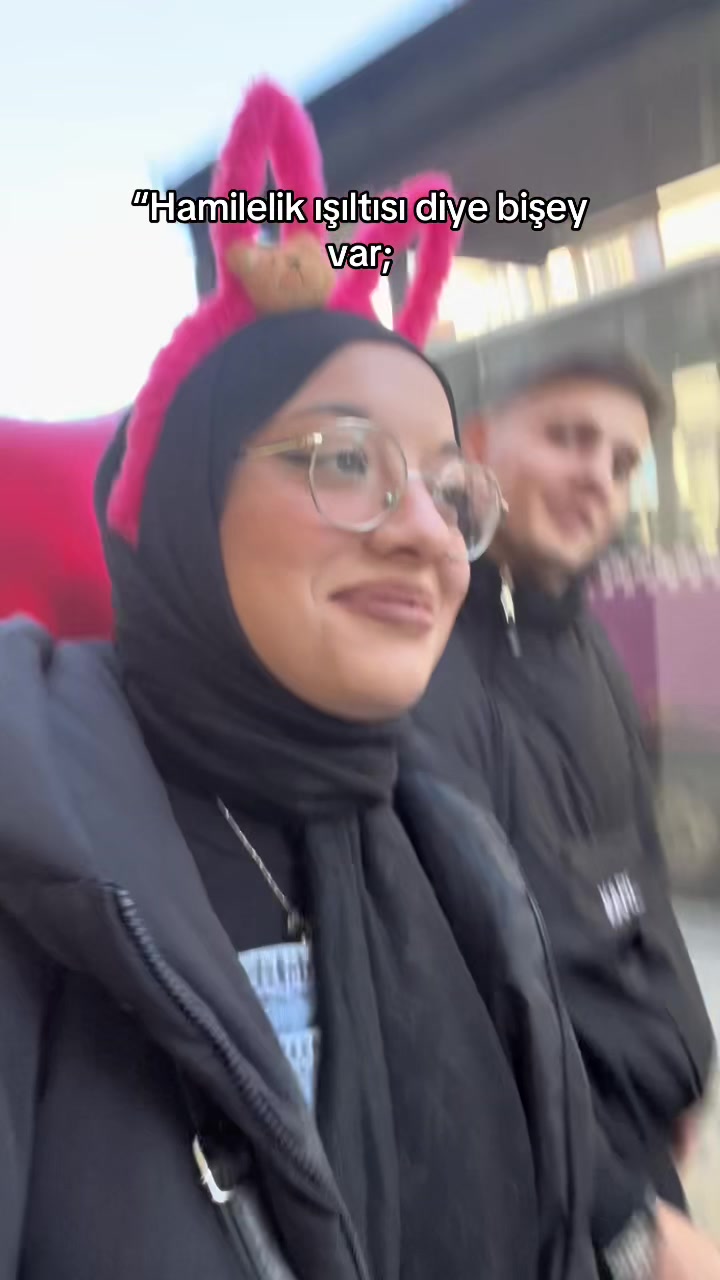 @Ayşenurtopkaraaa