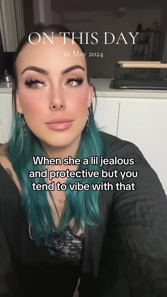 @ALLY 🤎