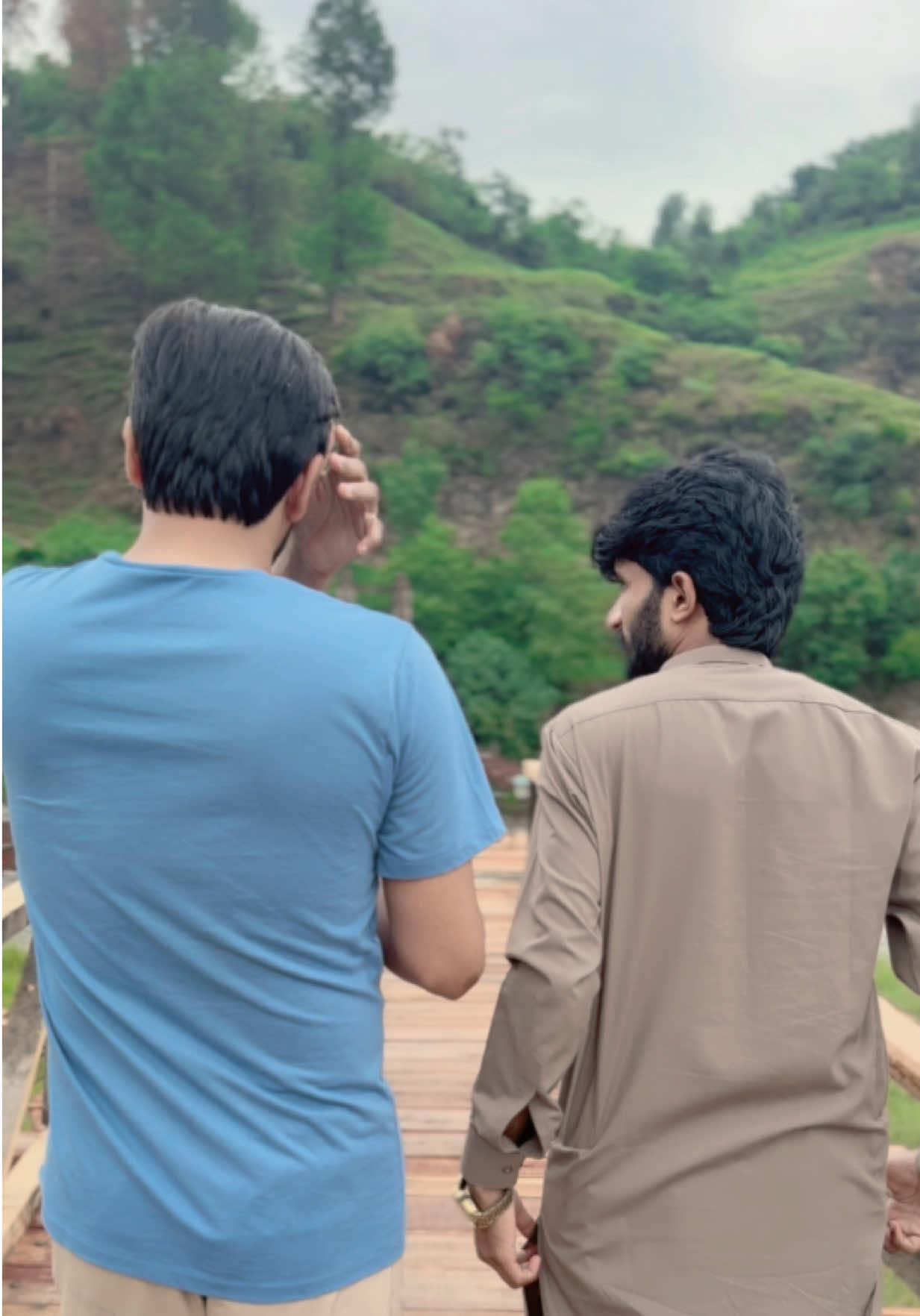 @رئیس خان سیال