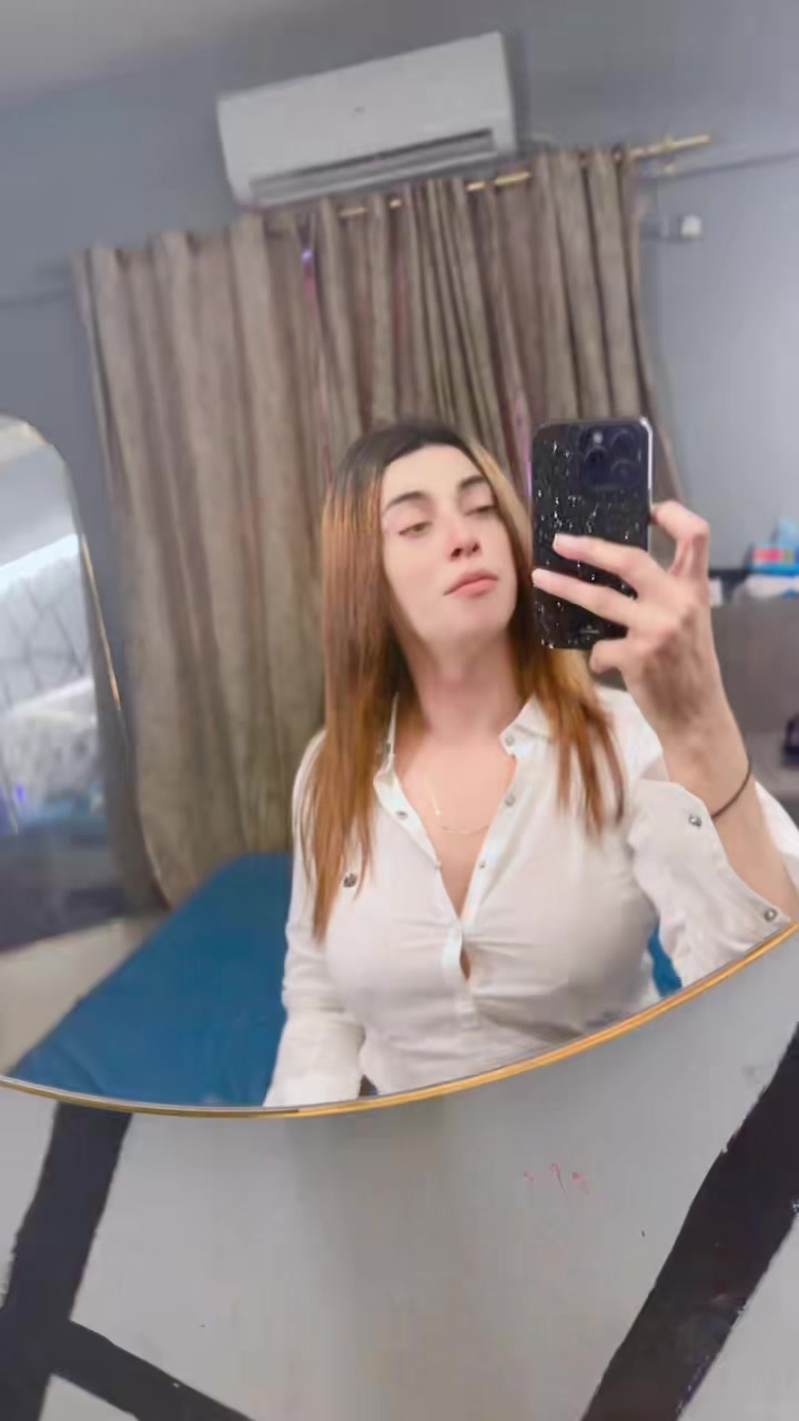 @Queen๐