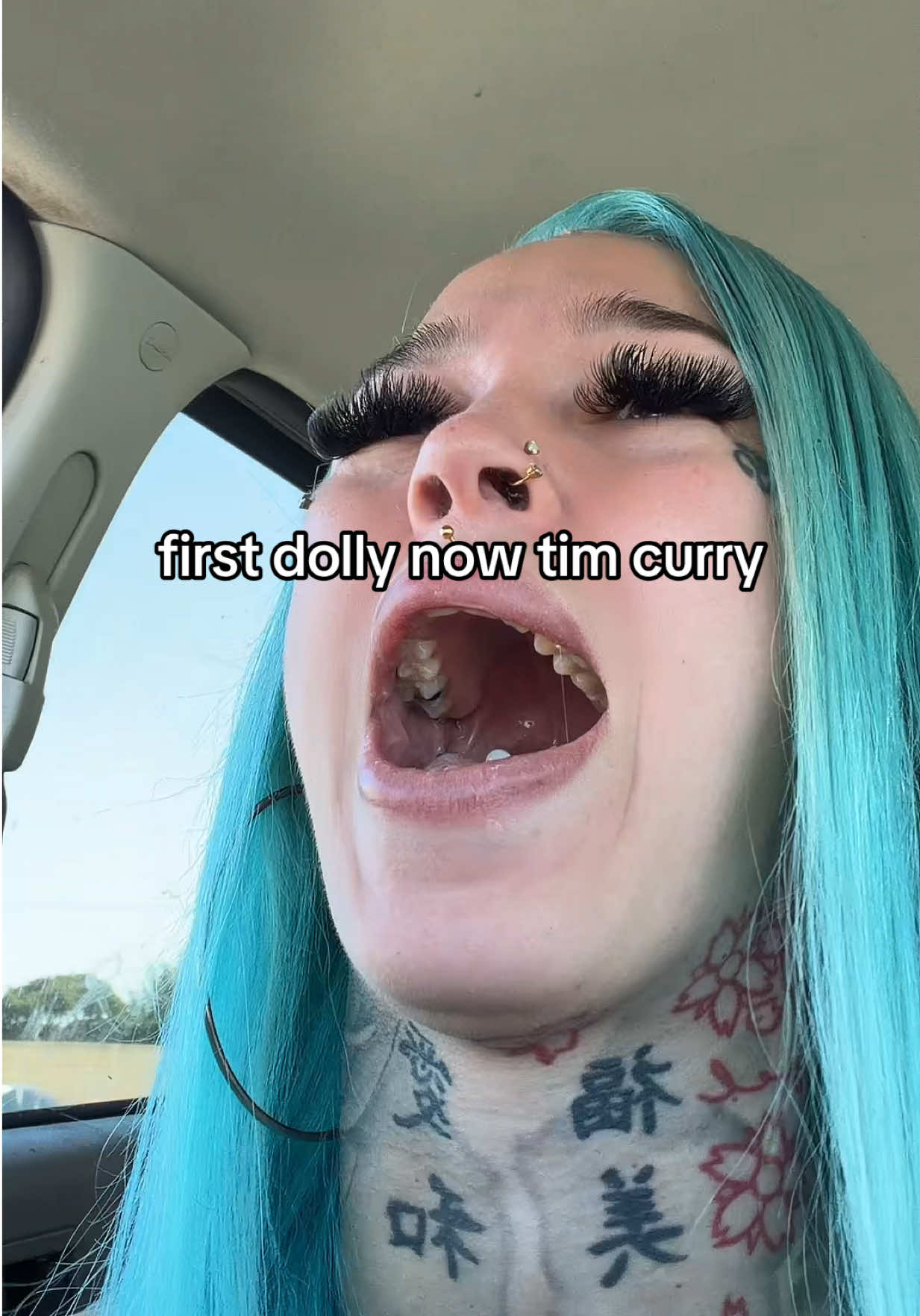 @♕