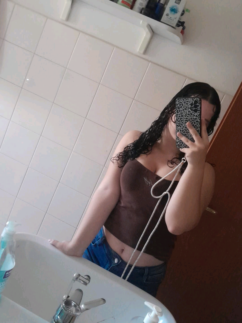 @𝕸𝕰𝕷𝕬𝕹𝕴𝕬