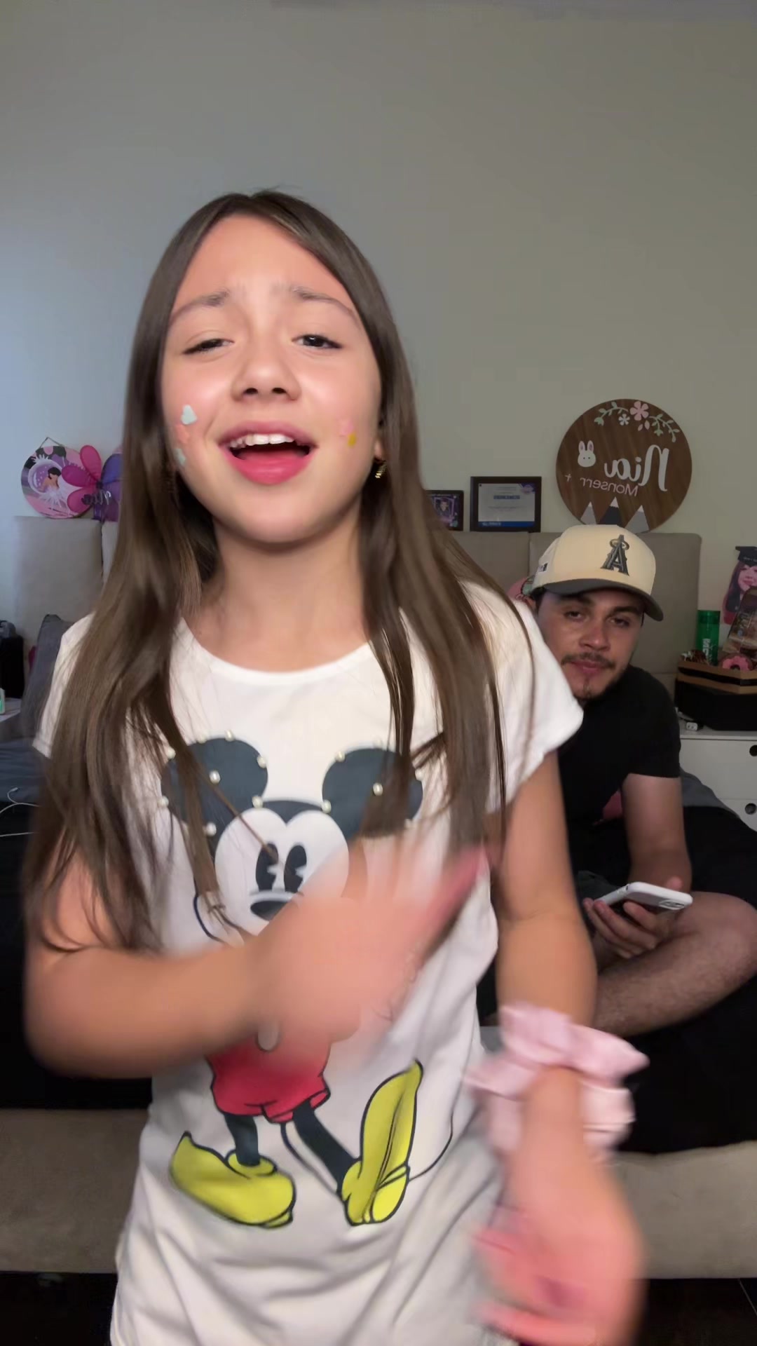 @Nia Mora