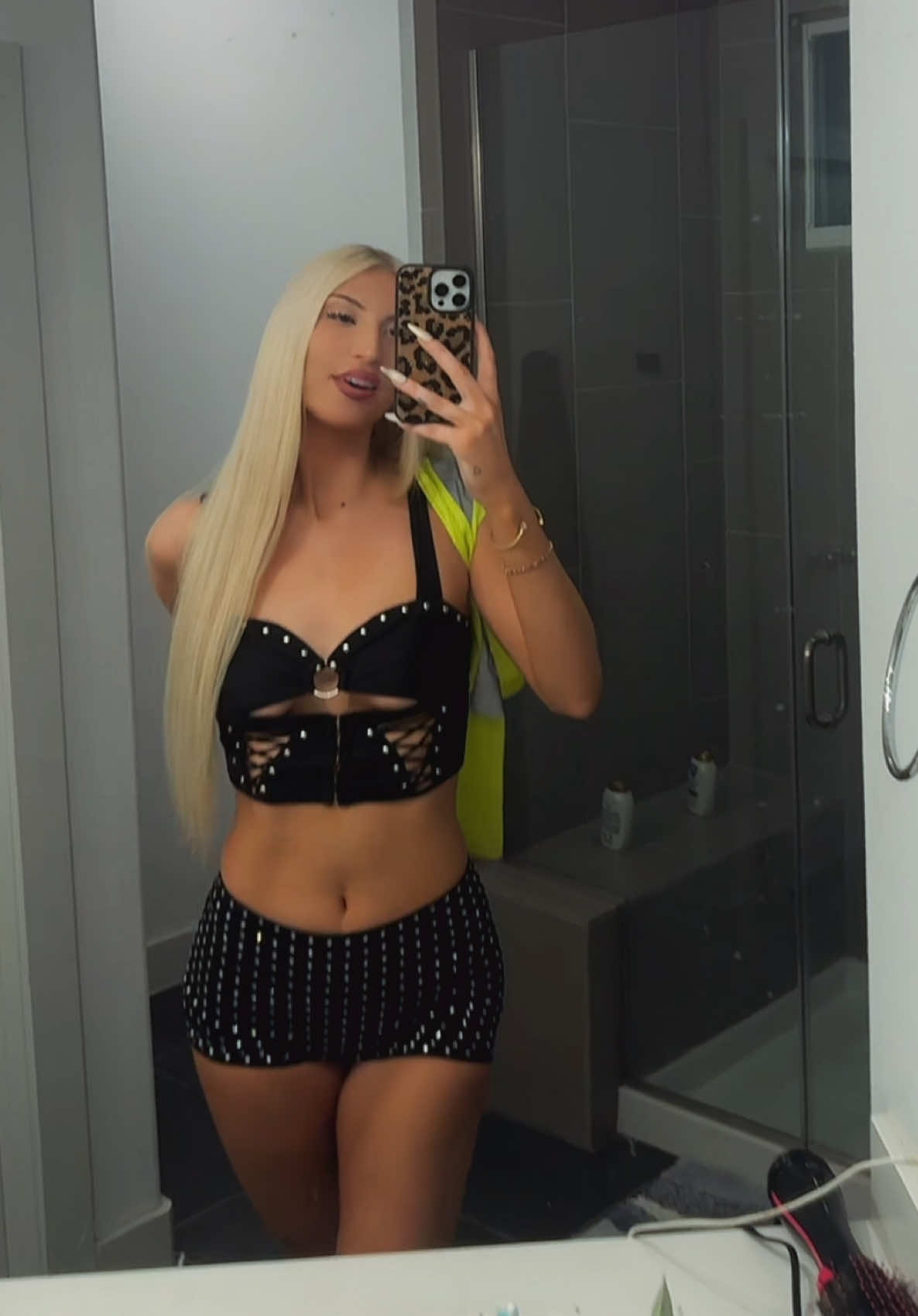 @Chloe ﾒ𝟶