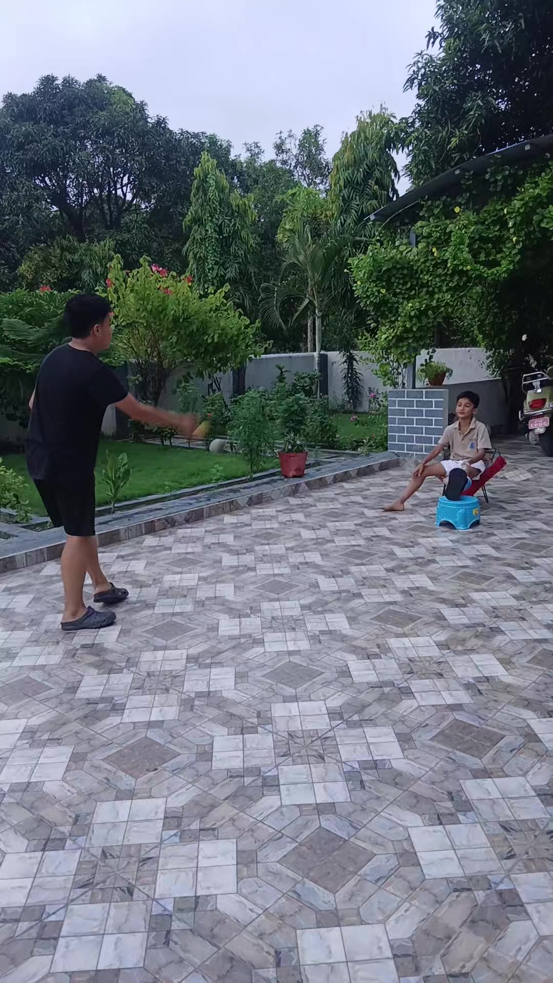 @Nani