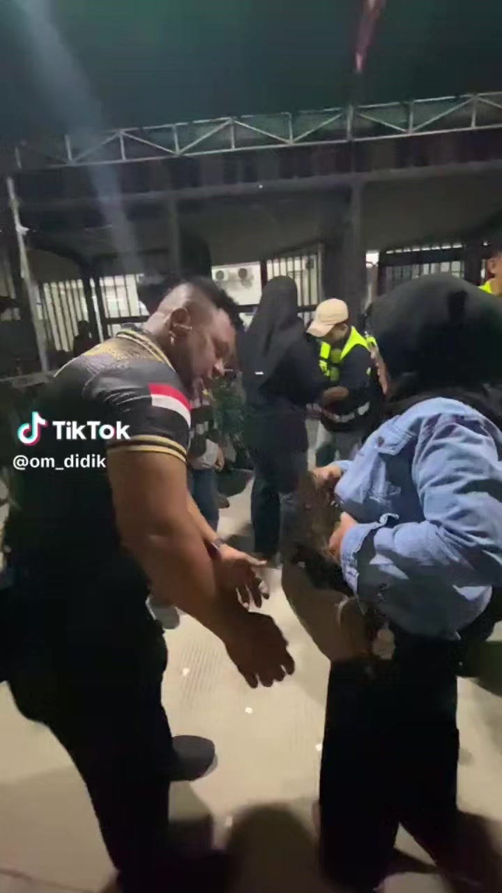 @Aji Jaya Aji Jaya
