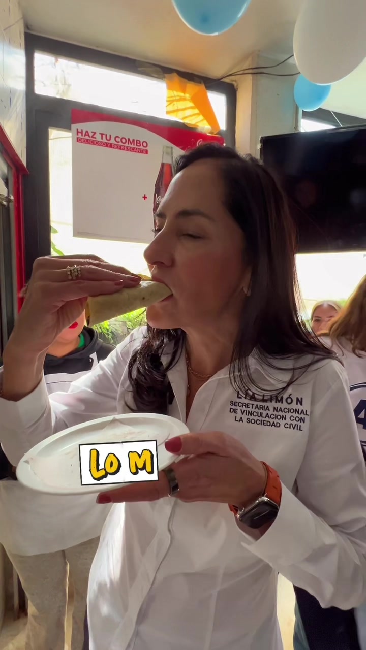 @Lía Limón