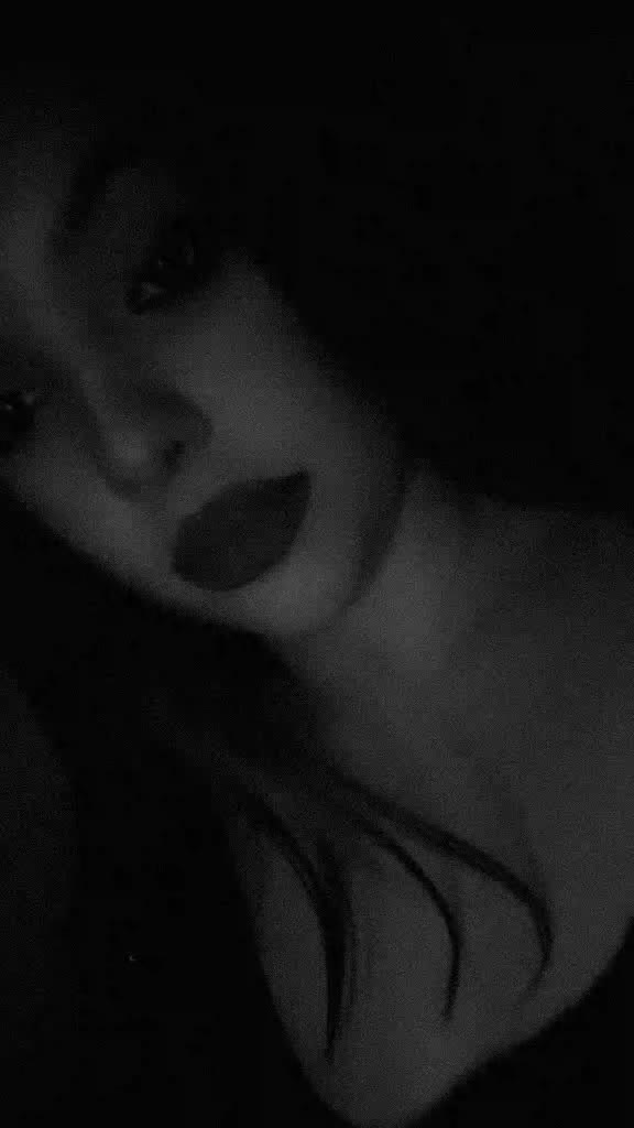 @💋