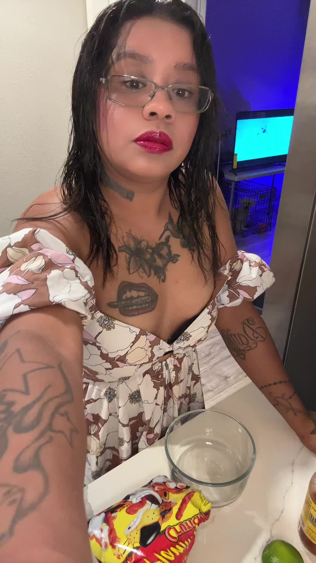 @lalalopez