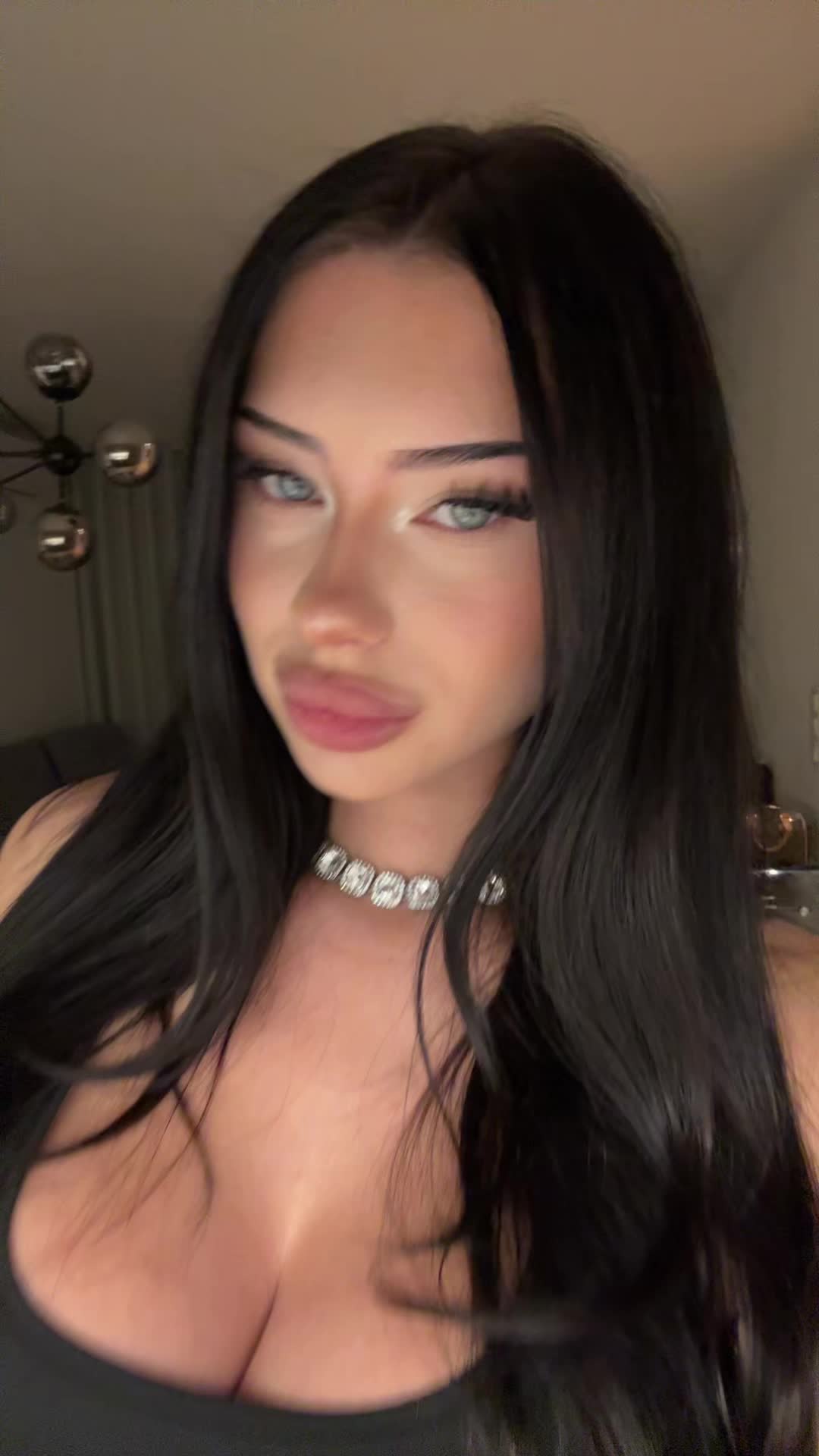 @Syndii69
