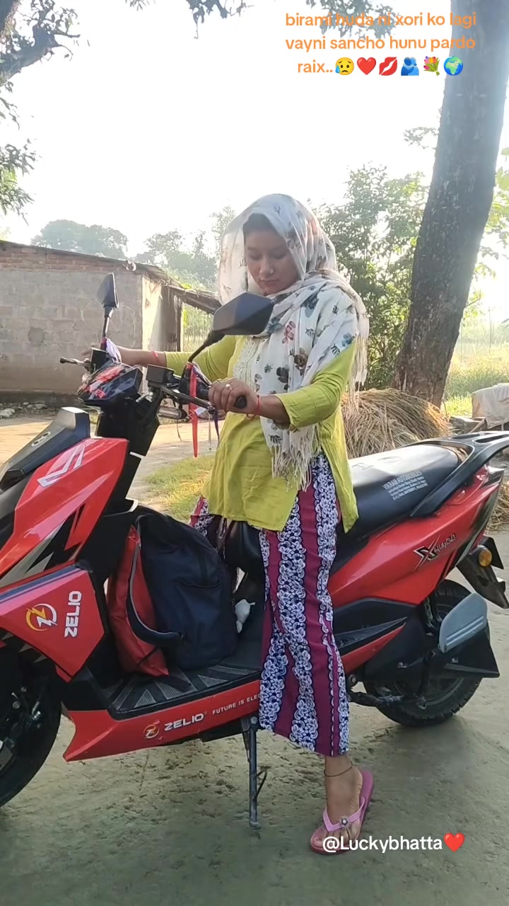 @Reetu Giri Bhatt(Runchi)