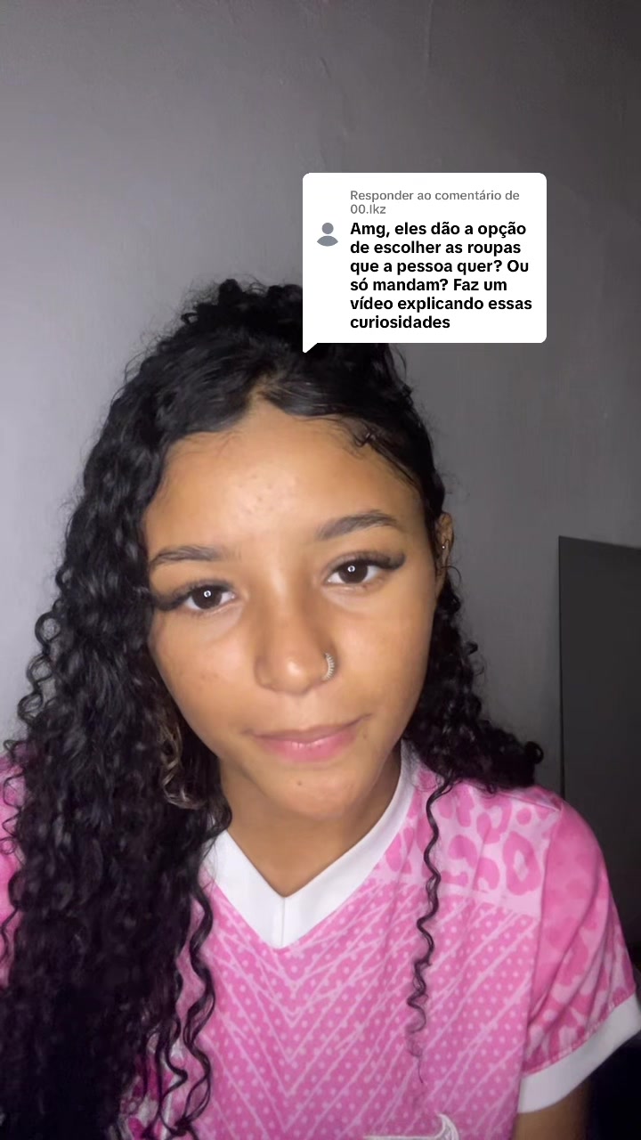@Lívinha🌞