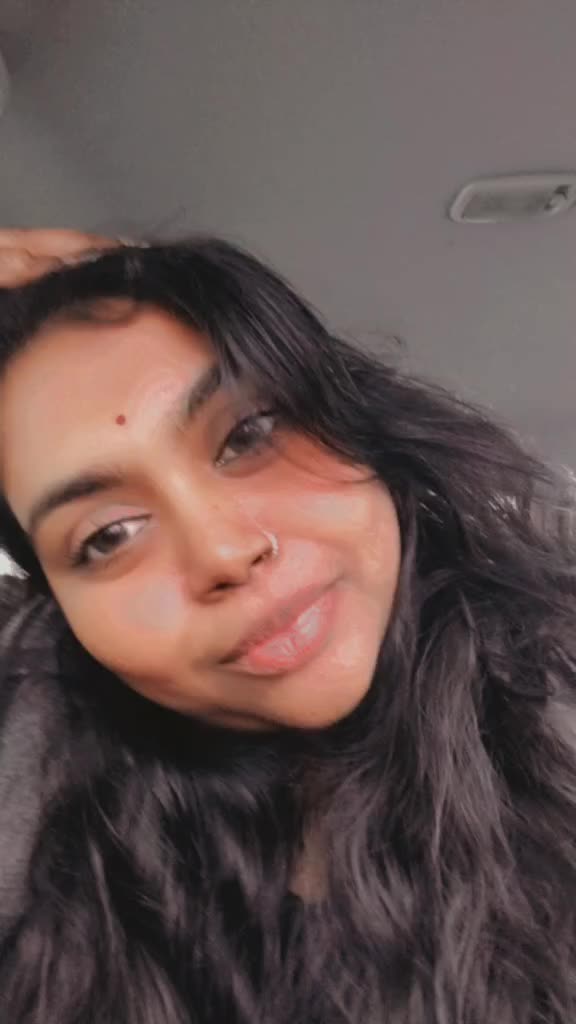 @Nandhini 👑❤️