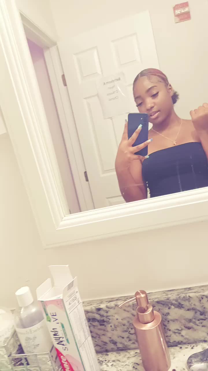 @Dominican princesa 👸🏾