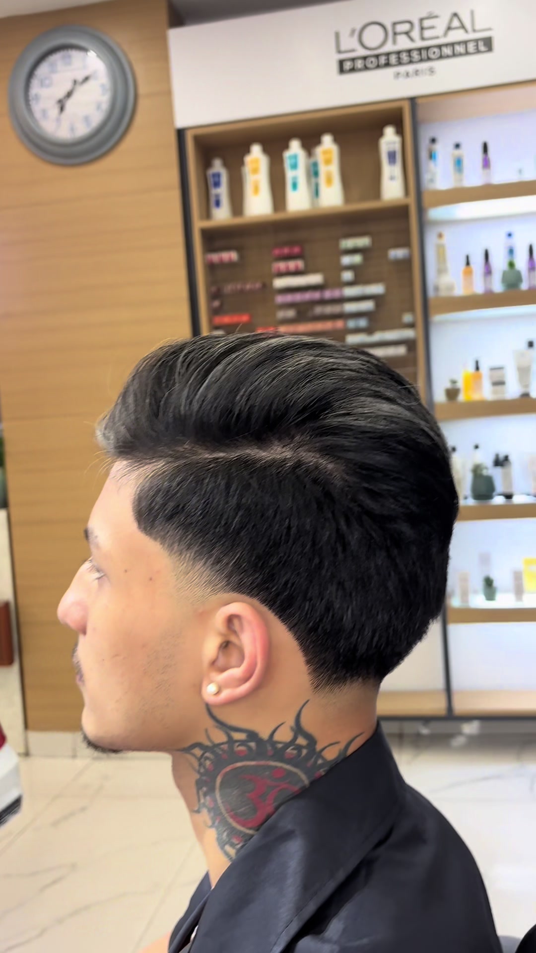 @Looks Salon Nepal