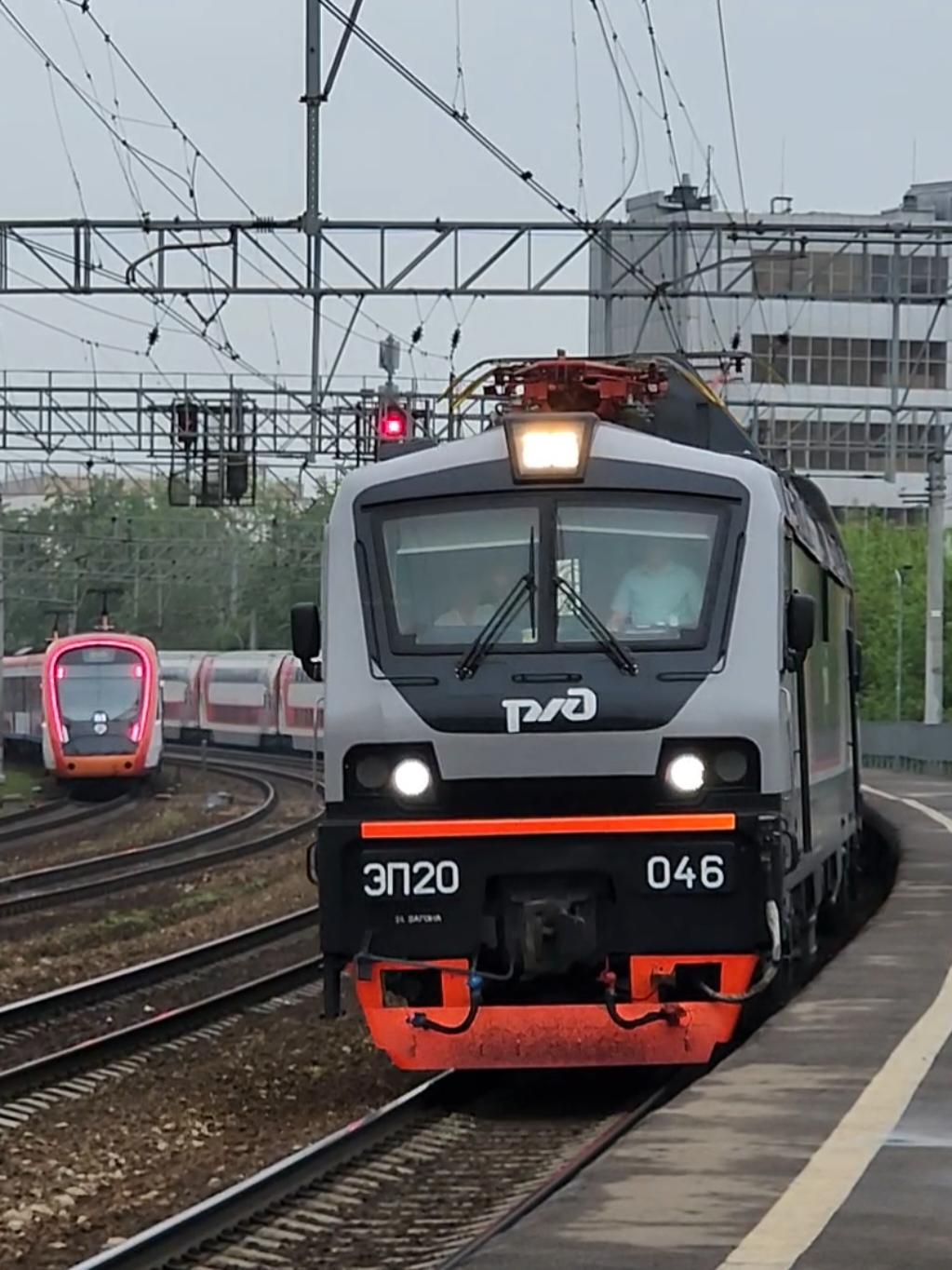 @Крипер 🛤