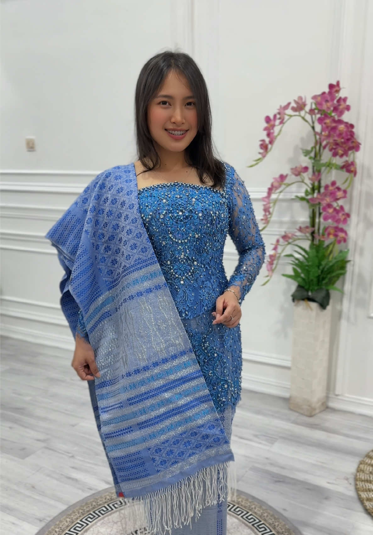 @Frida_Kebaya