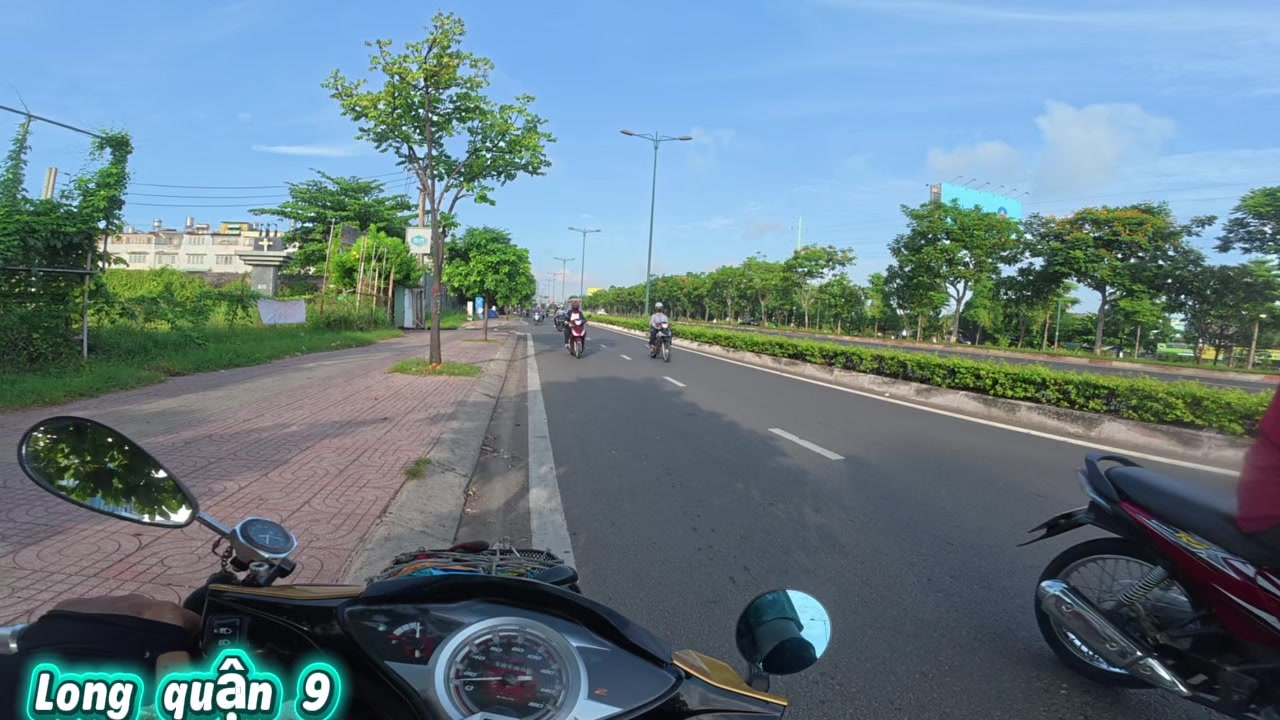 @Long Quận 9