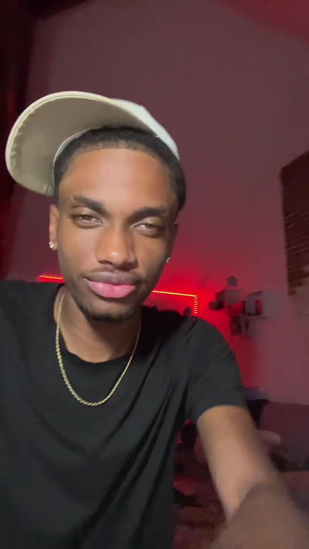 @Yoovy📀