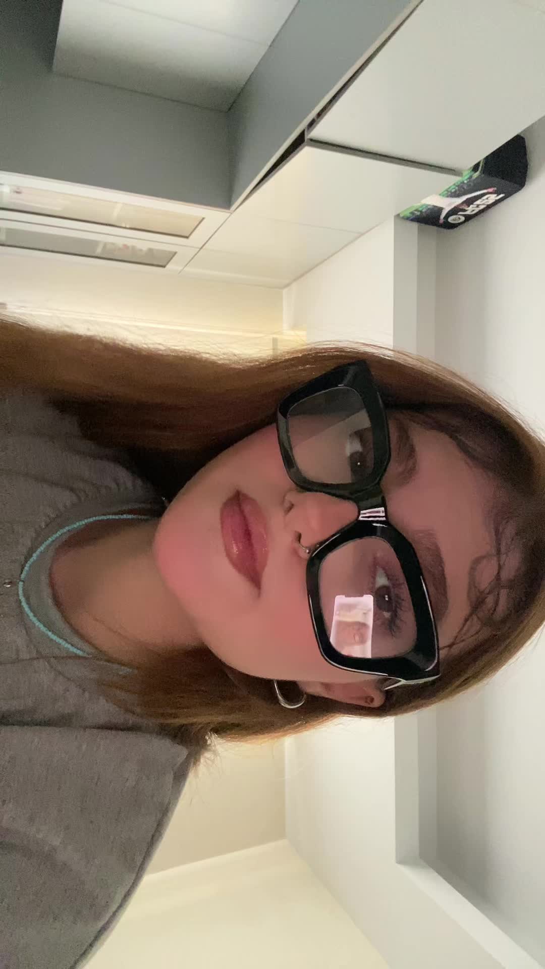 @Rayka