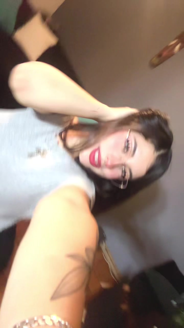 @zzzsarii__