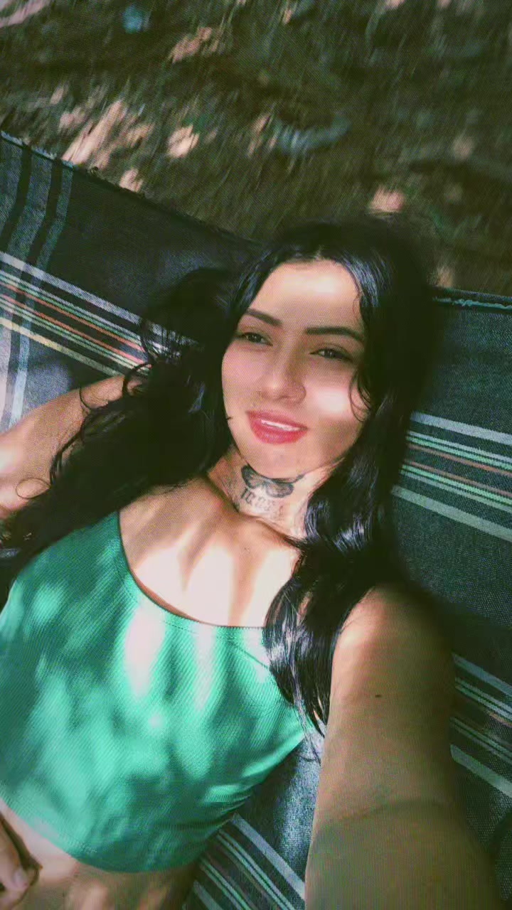 @Isabella