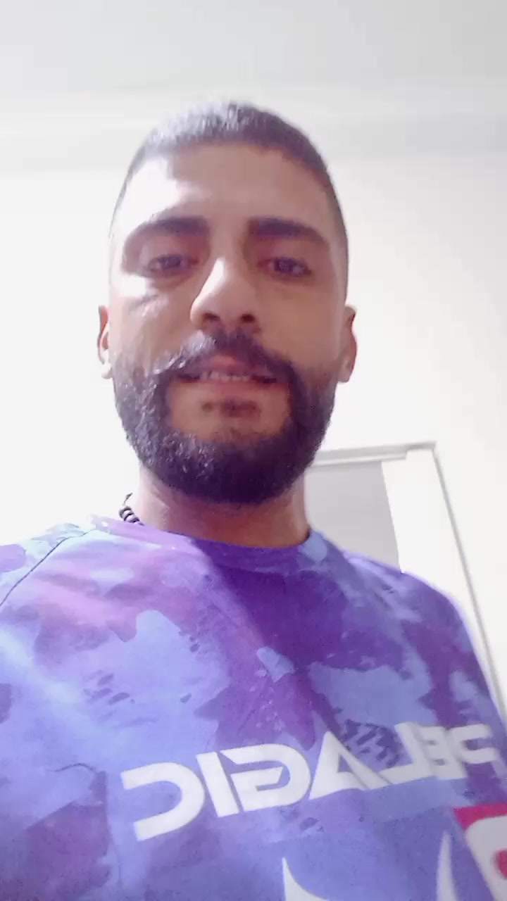 @Anglerzouzou