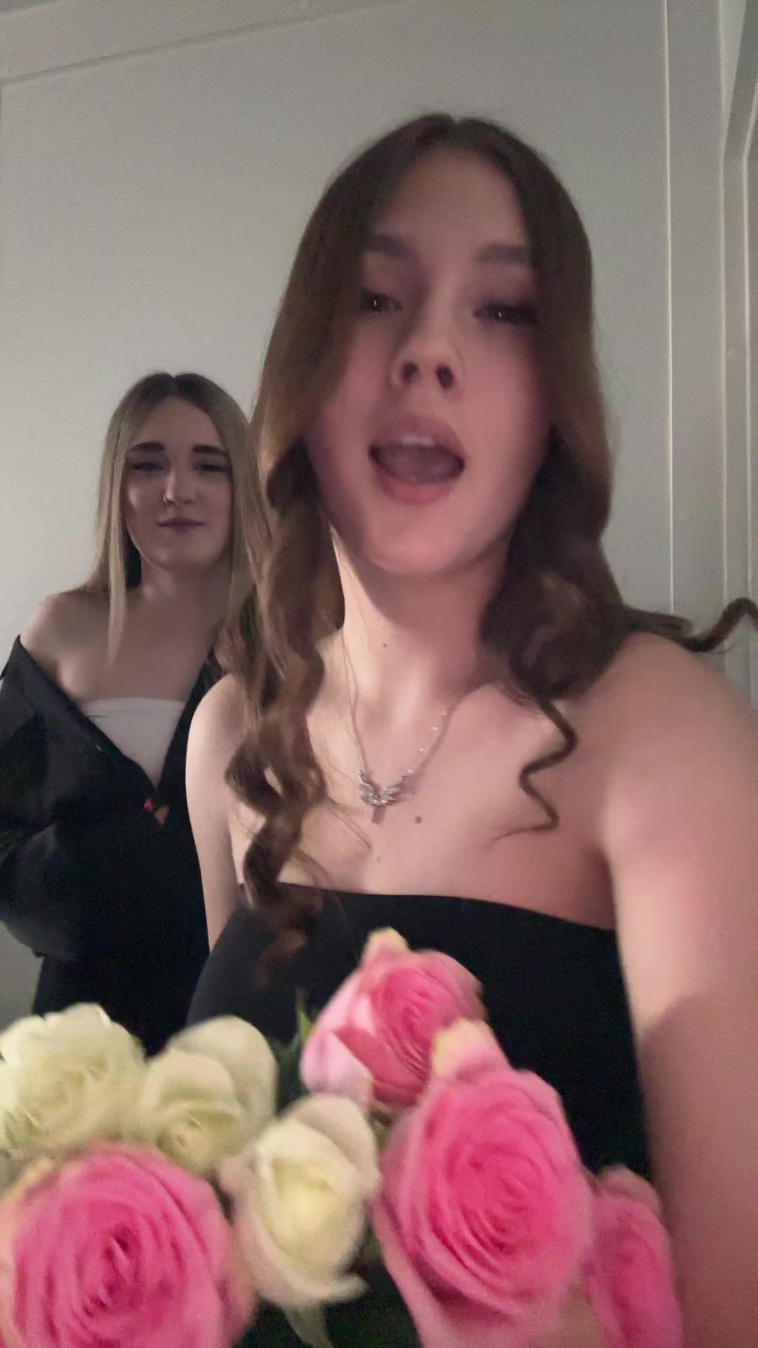 @настюха