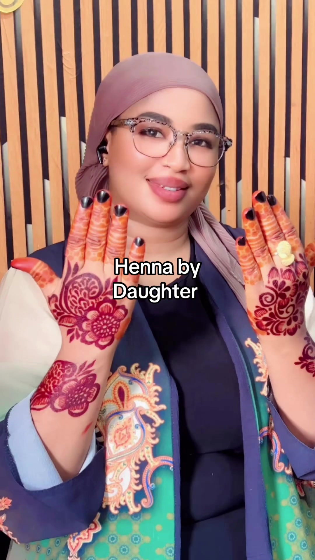 @hennabydaughter2