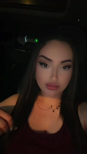 @Ava