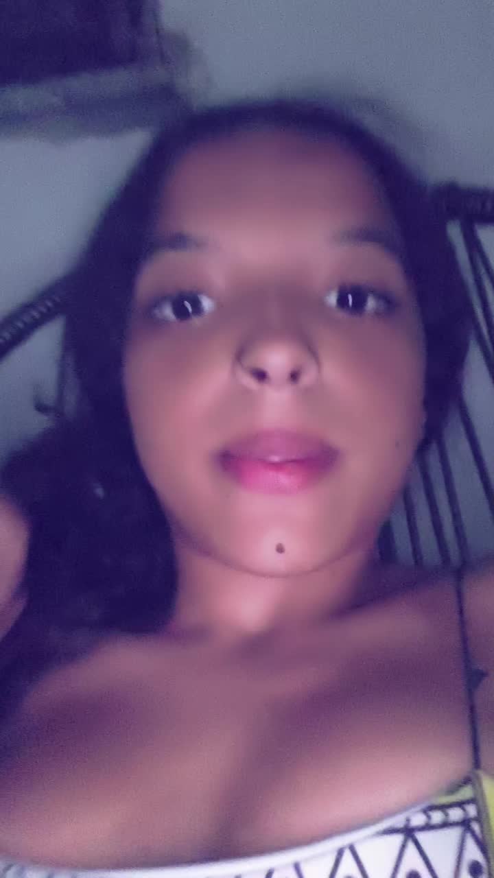 @Mariahozana_