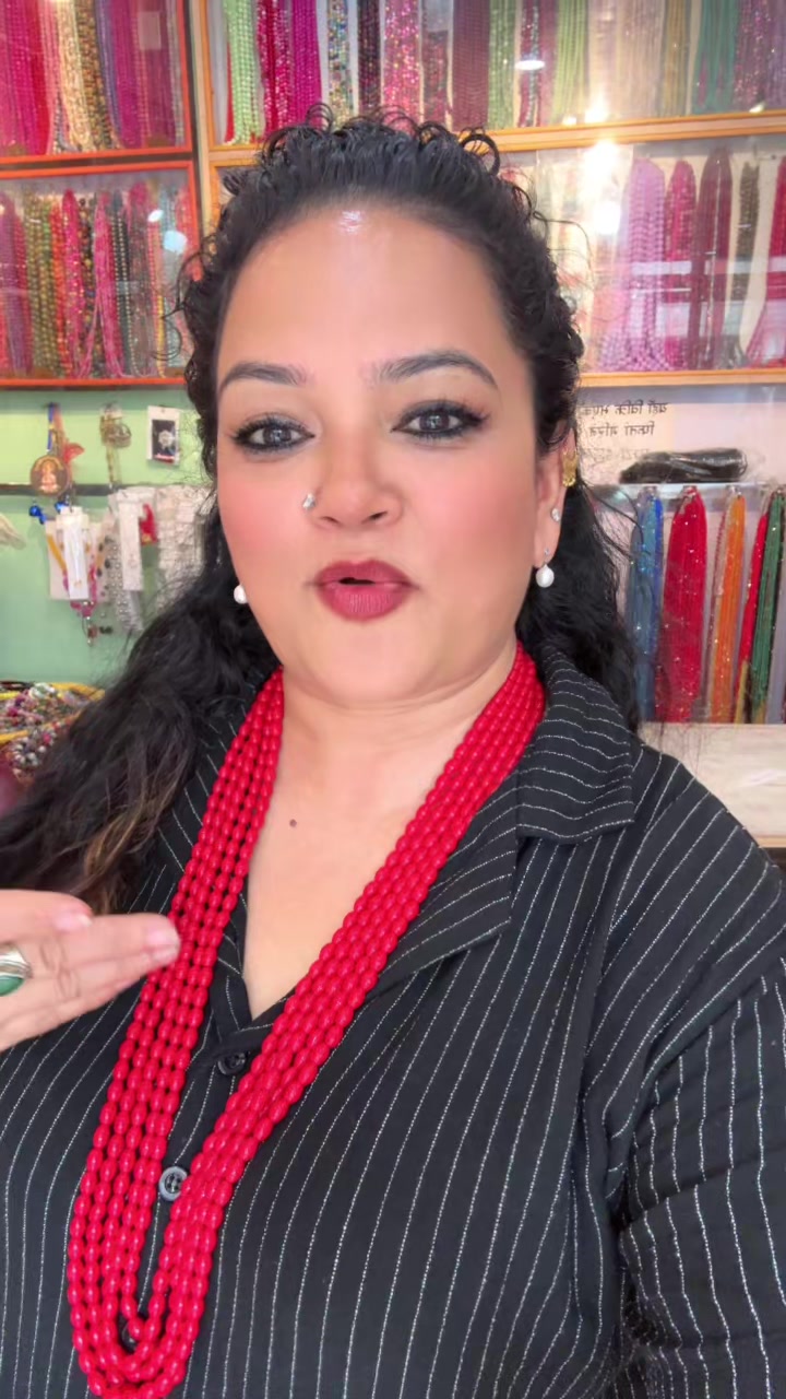 @🧿Divya thakuri 🧿( designer )