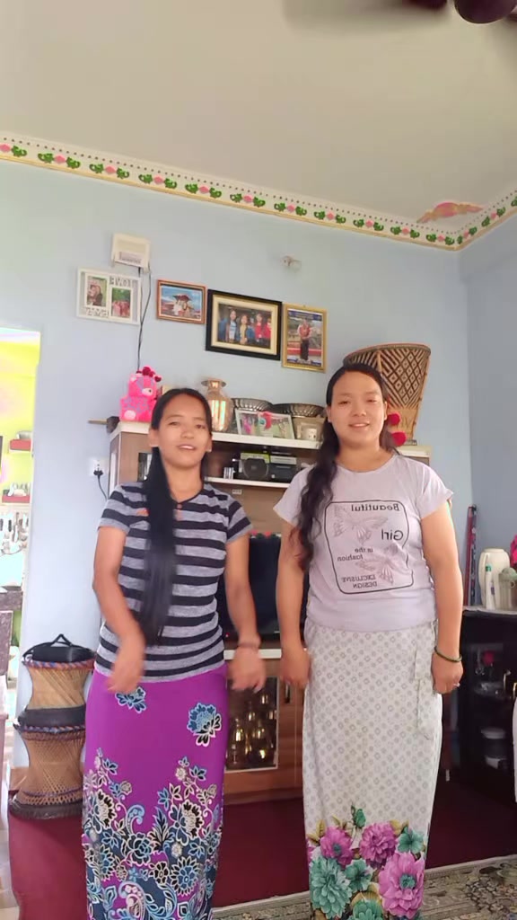 @ऋ...तु,,🌸