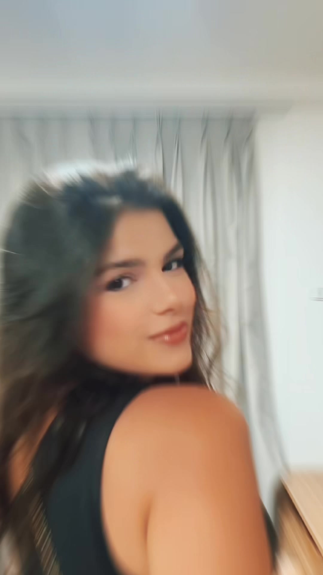 @isacastroom
