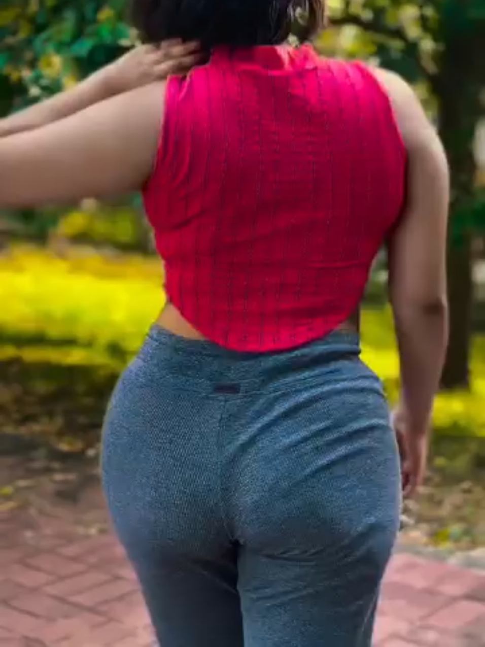 @නිල්දෙනෙති