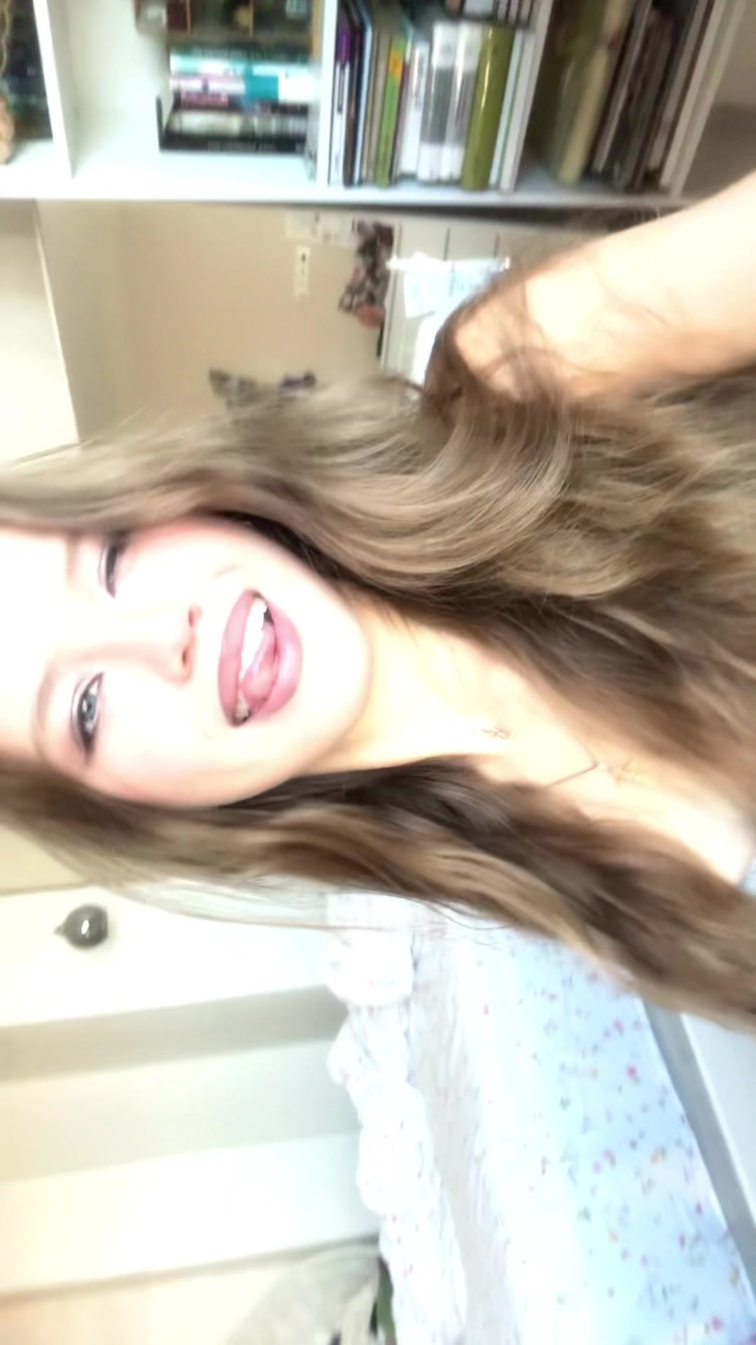 @викусик