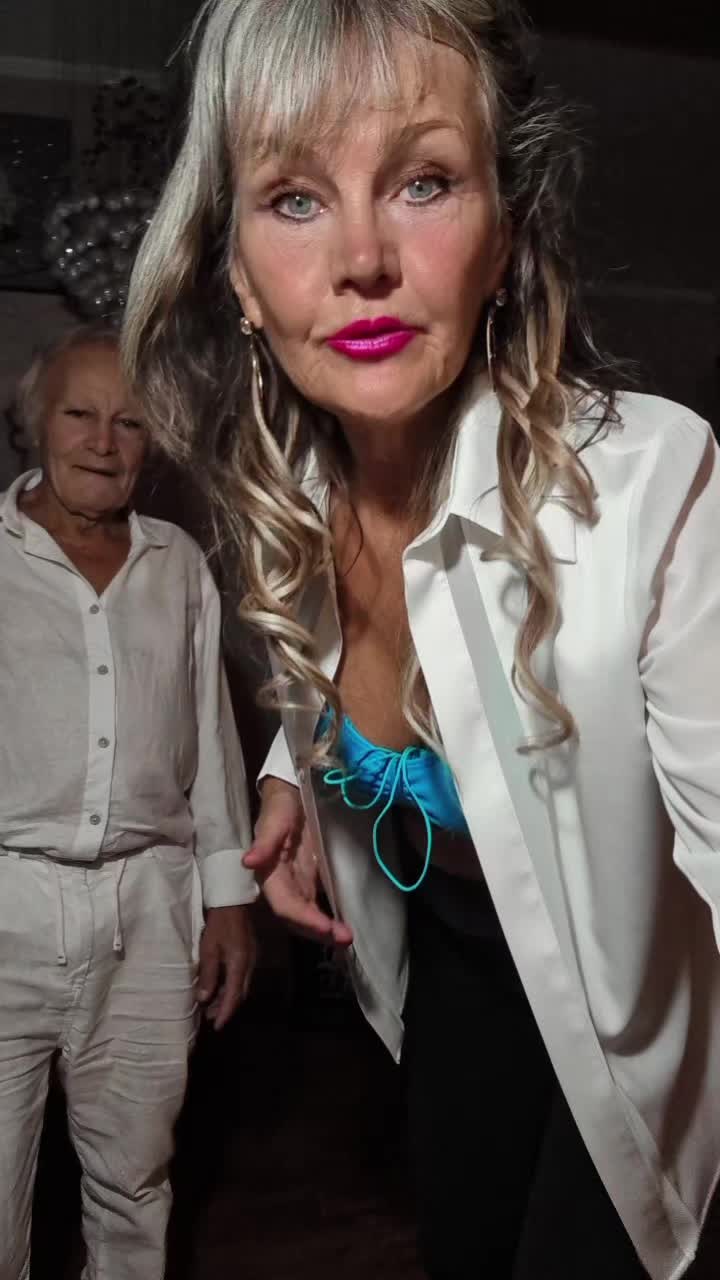 @Anna Galia