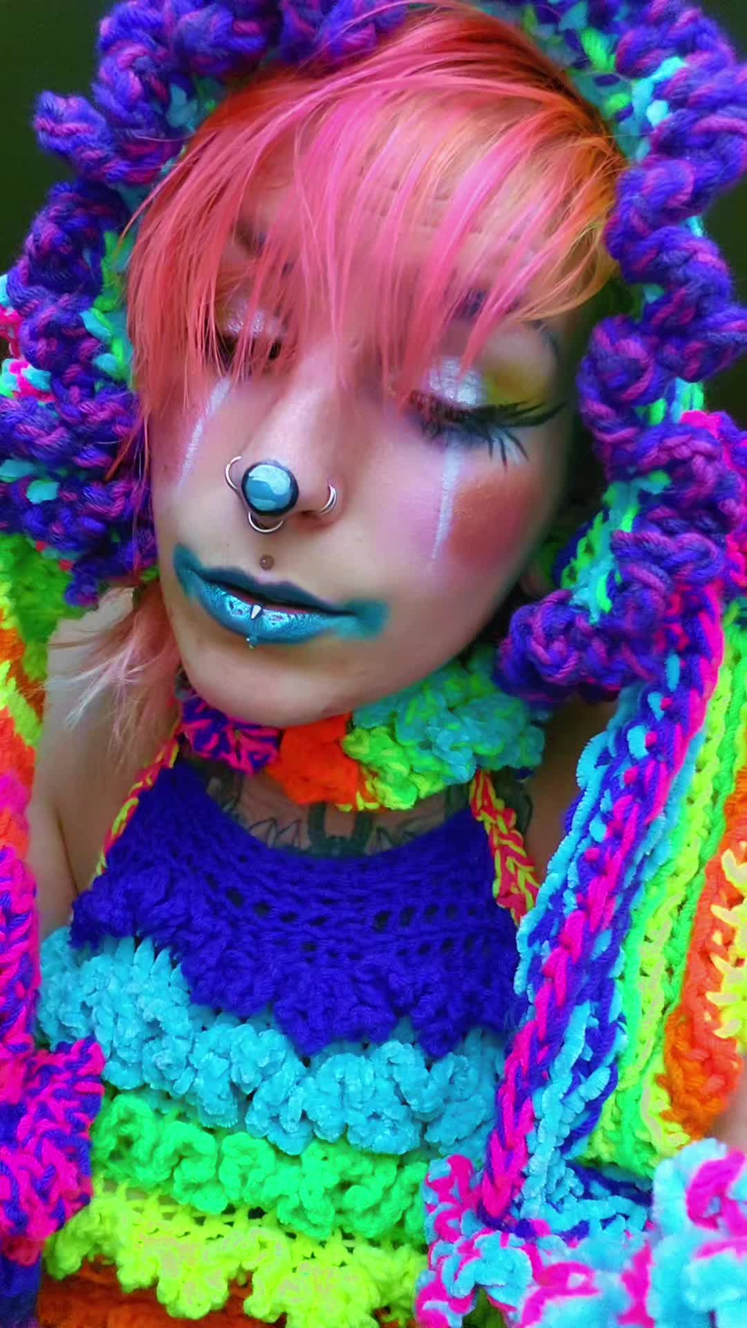 @Macabre_ Model (Moth)